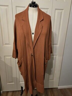 Marla Wynne Sweater Size L